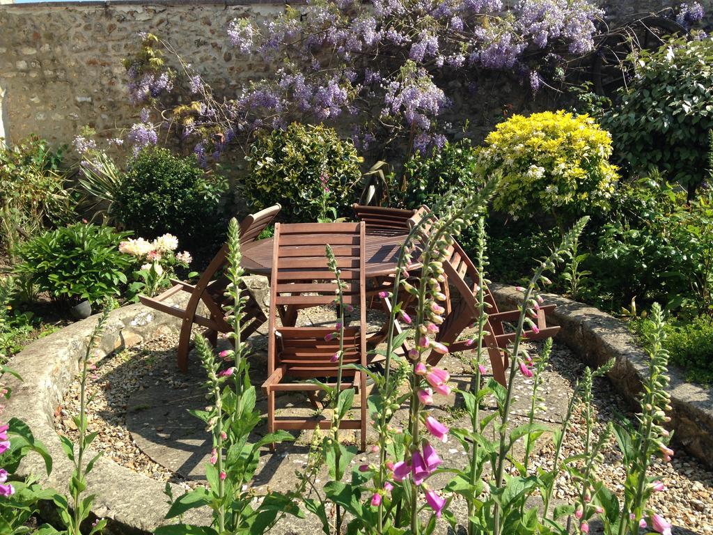 The Old Bakehouse Bed & Breakfast Colyton Exterior foto