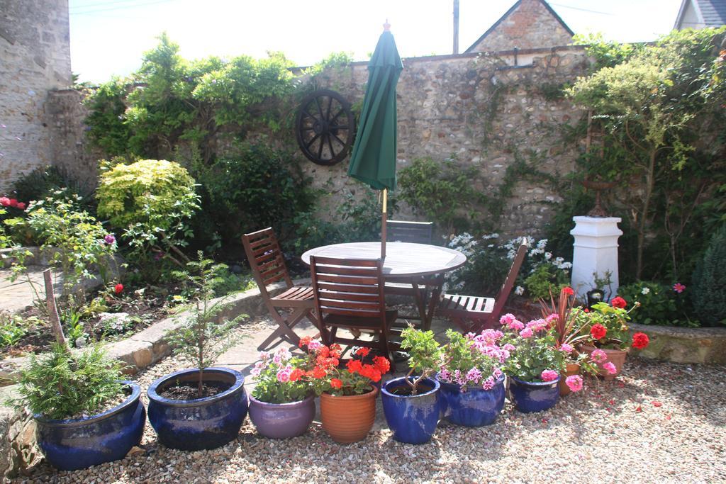 The Old Bakehouse Bed & Breakfast Colyton Exterior foto