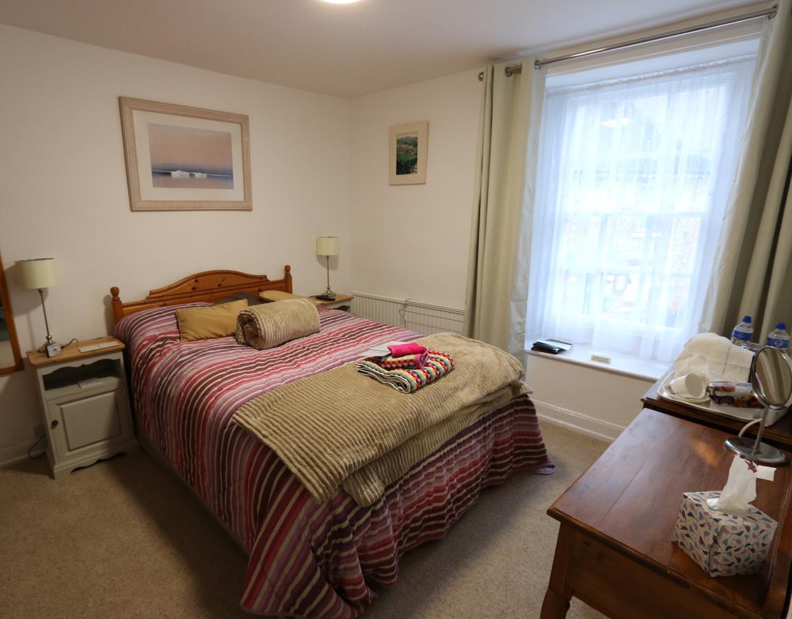 The Old Bakehouse Bed & Breakfast Colyton Exterior foto