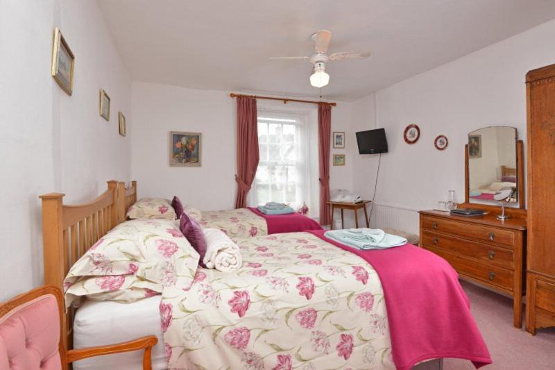 The Old Bakehouse Bed & Breakfast Colyton Exterior foto